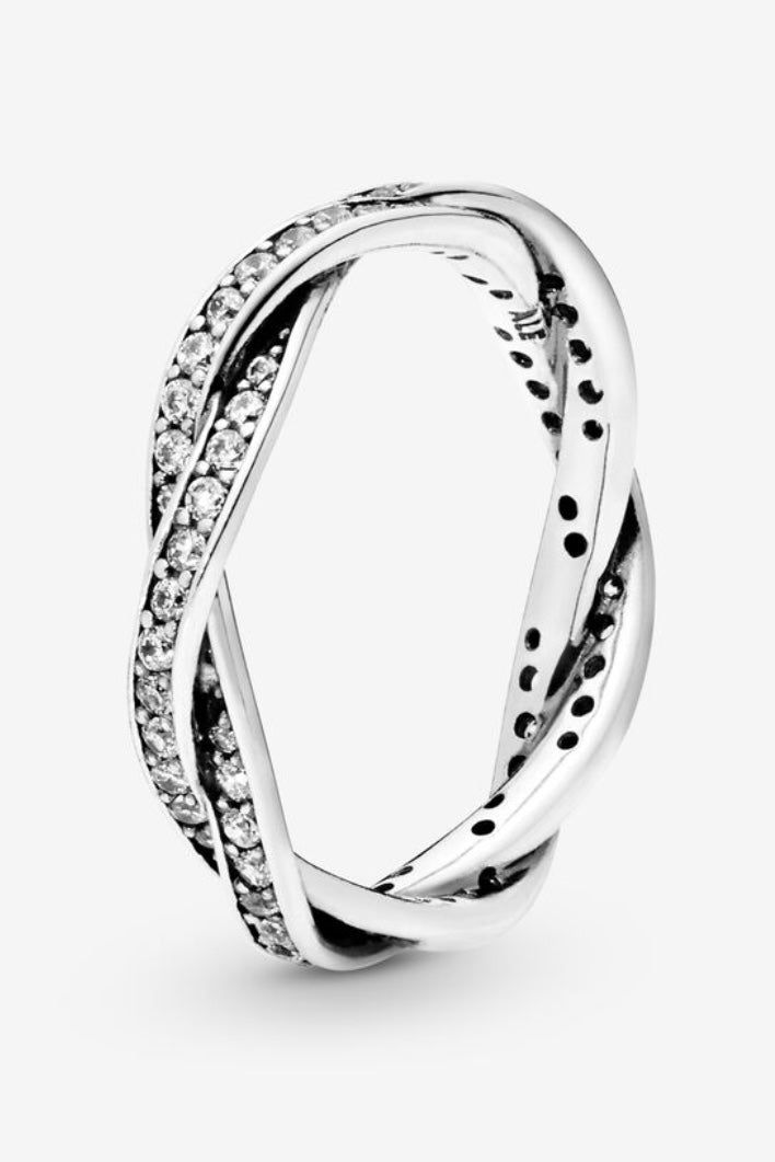 Sparkling Twisted Lines Ring