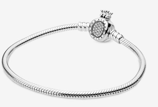 Crown O Clasp Snake Chain Bracelet