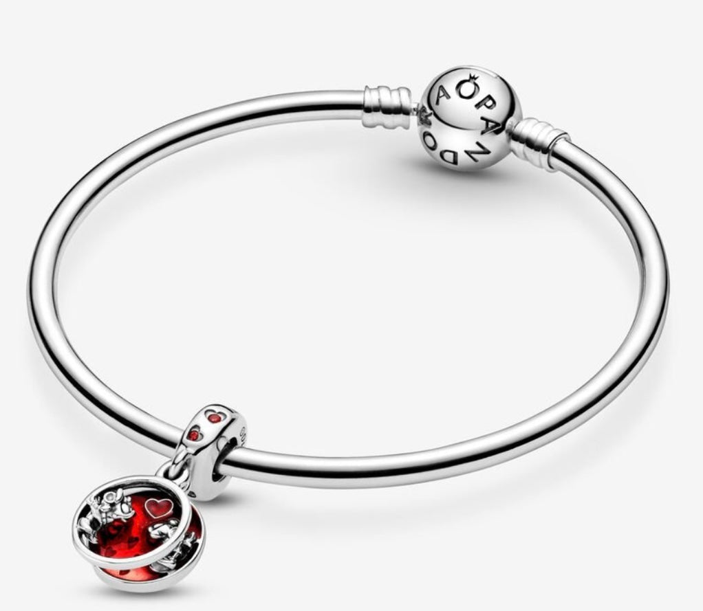 Disney Mickey Mouse And Minnie Mouse Love and Kisses Dangle