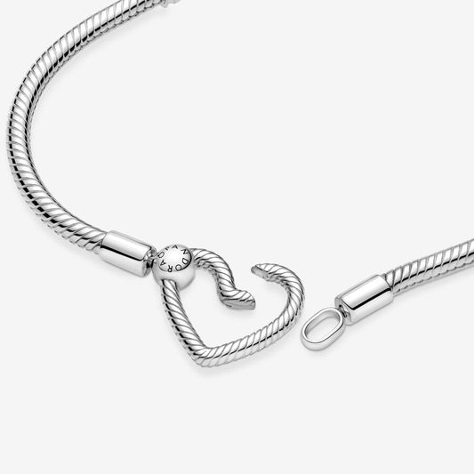 Heart Closure Snake Chain Bracelet